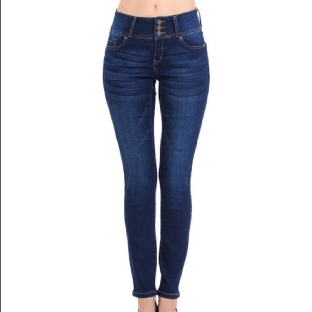 Dark Wash Push-Up Skinny Jeans - Women & Juniors